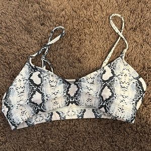 Snakeskin patterned scoop neck bikini top